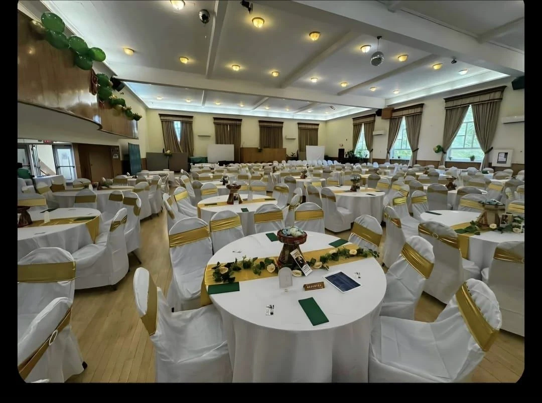 Rental table cloths, chair covers &   Floral