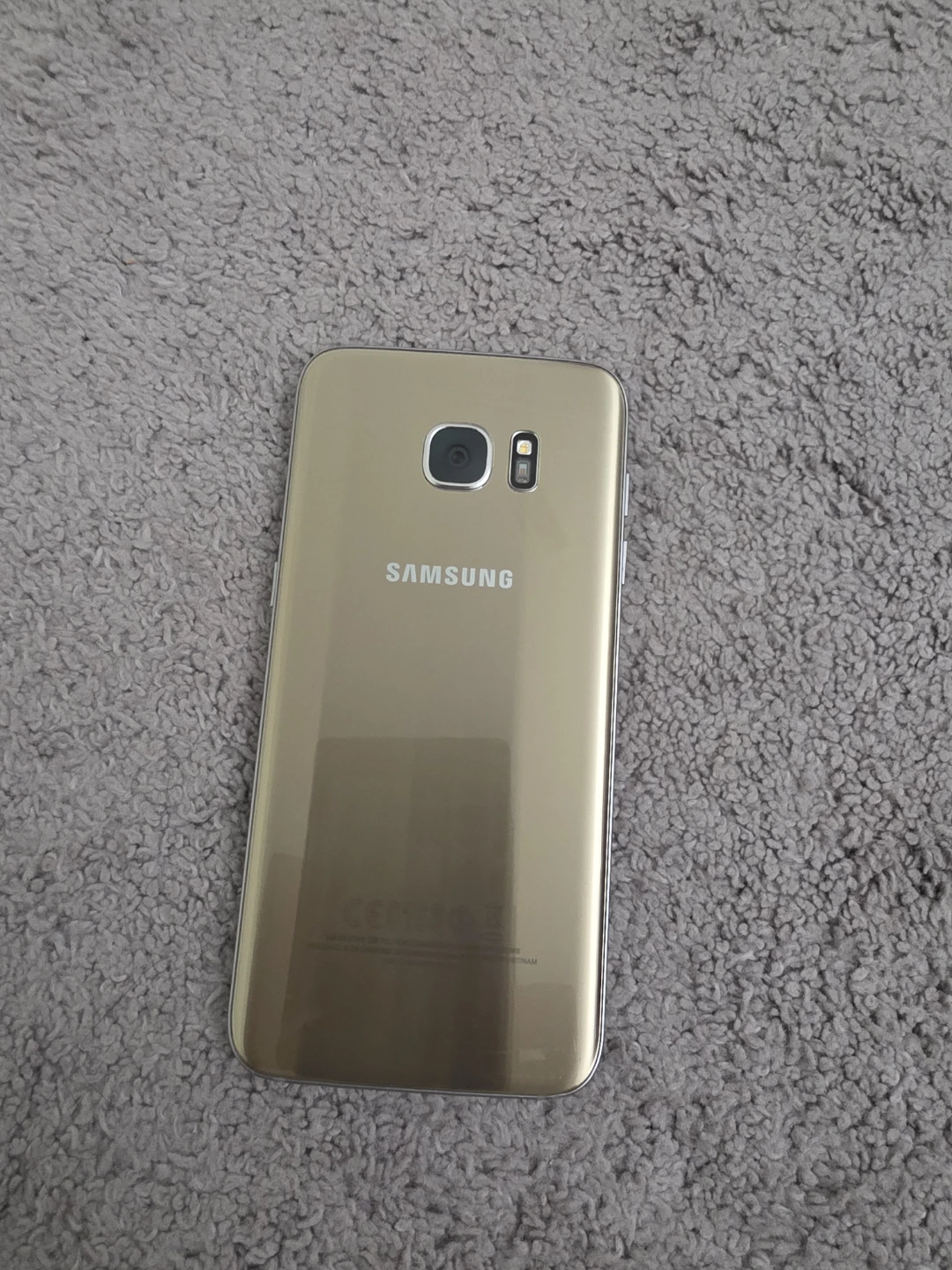 Samsung Galaxy S7 Edge Gold - photo 2
