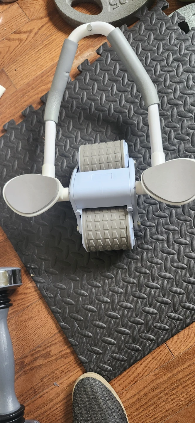Automatic Rebound Ab Roller