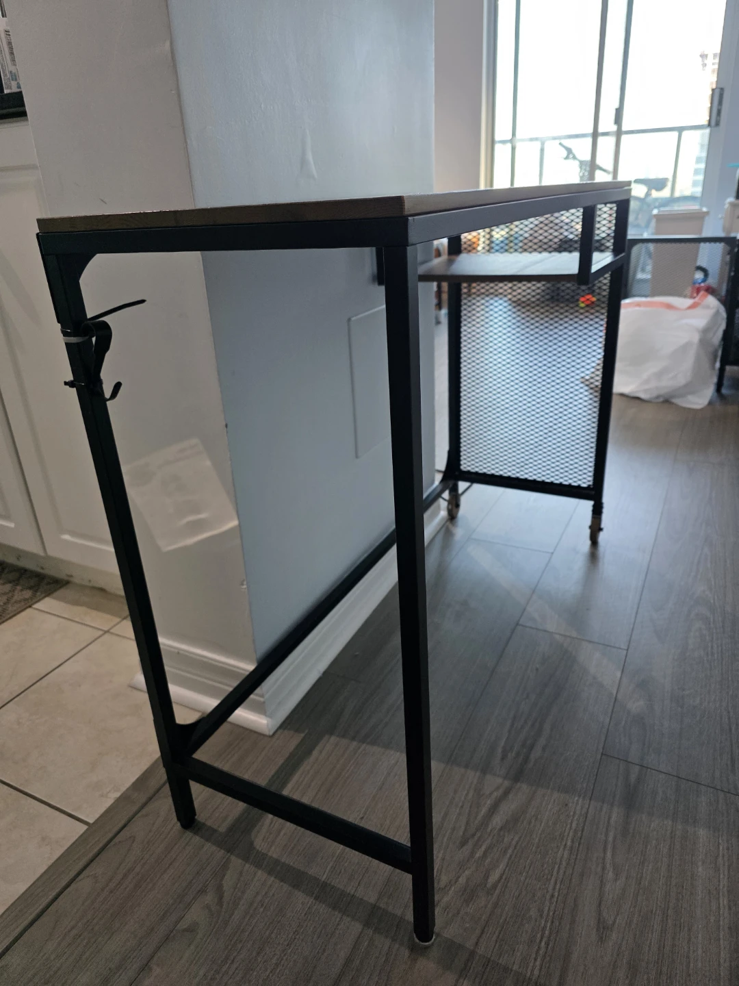 Ikea Fjallbo Laptop desk - photo 3
