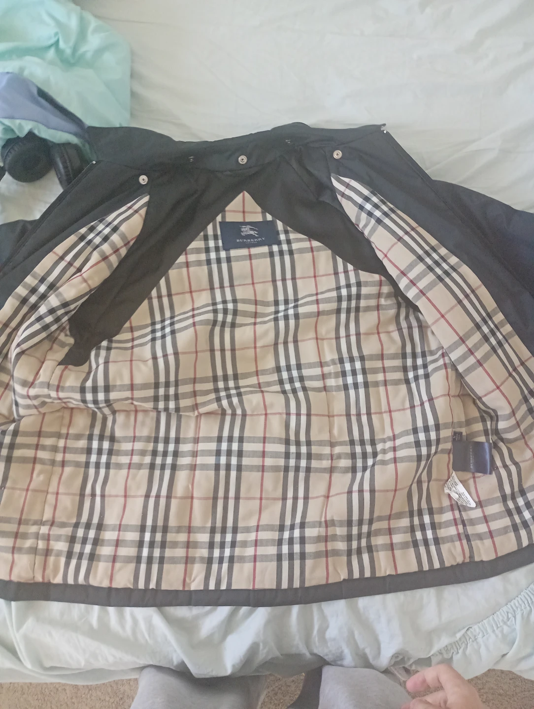 Burberry London Black Jacket with Nova Check Lining - photo 3