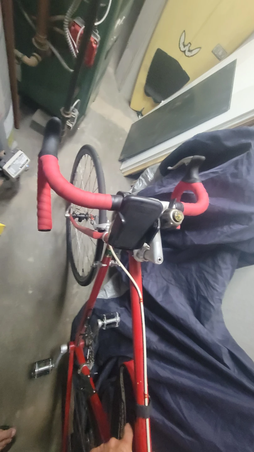 Peugeot Road Bike - Great Condition - photo 2