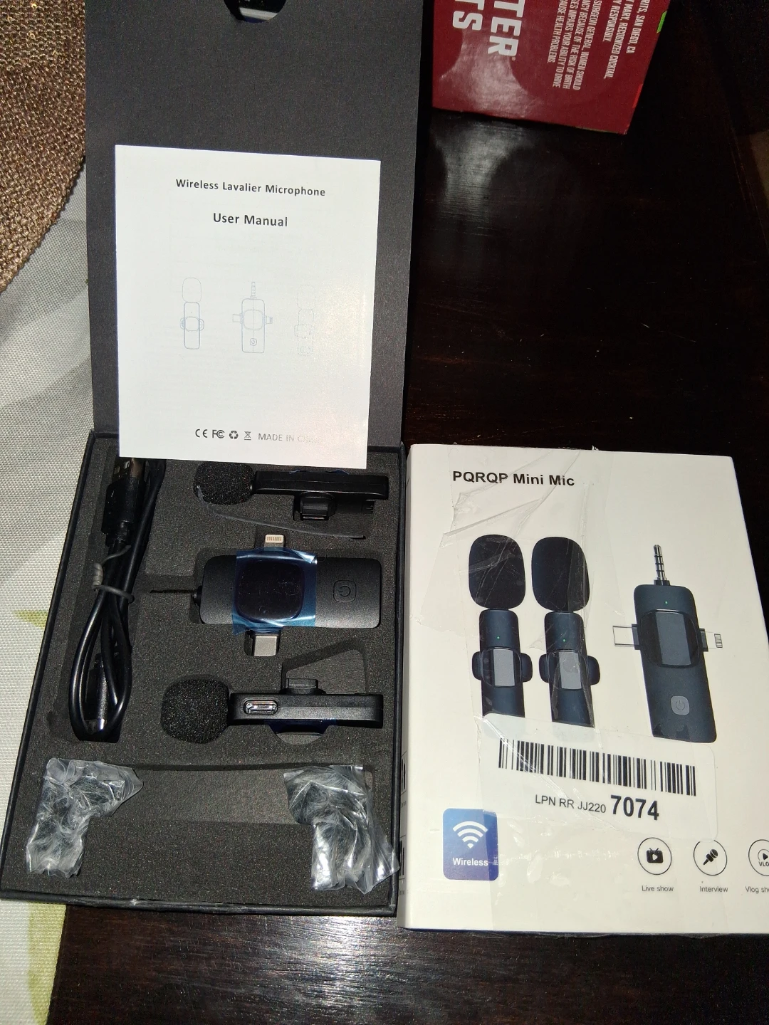 PQRQP Mini Mic Wireless Microphone System 2 Mics