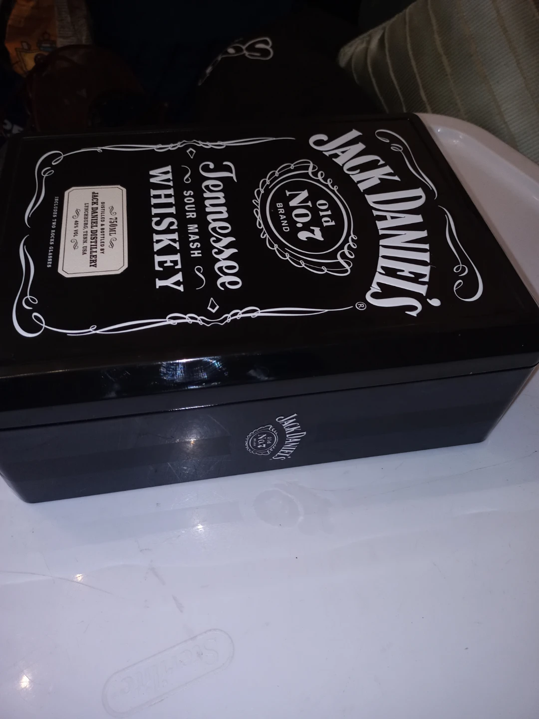 Jack Daniel's Collectible Tin Box - photo 5