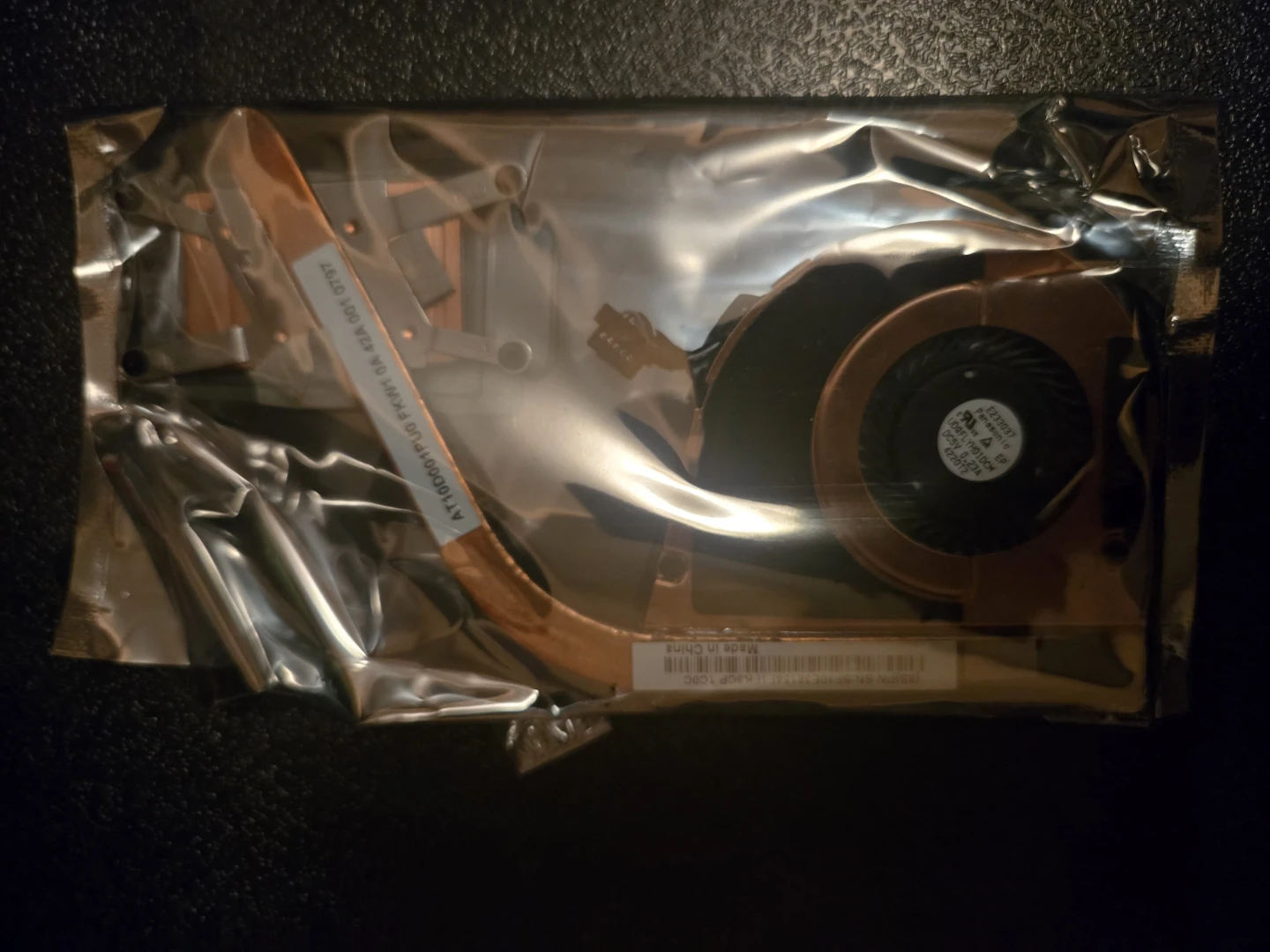 Laptop CPU Cooling Fan and Heatsink Assembly - photo 3