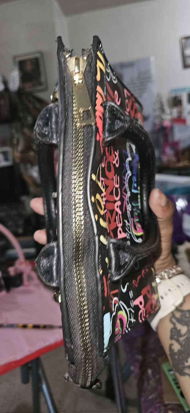 Graffiti Print Mini Handbag with Lock Detail - photo 5