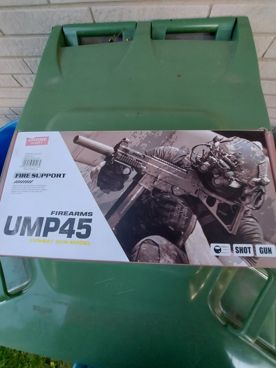 UHOME HARI UMP45 Combat Gun Model Toy - photo 5