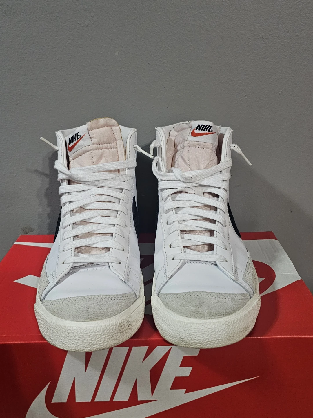 Nike Blazer Mid '77 White/Black Sneakers