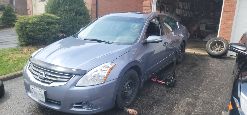 Mobile Oil and Tire change/Flat Repairs - photo 5