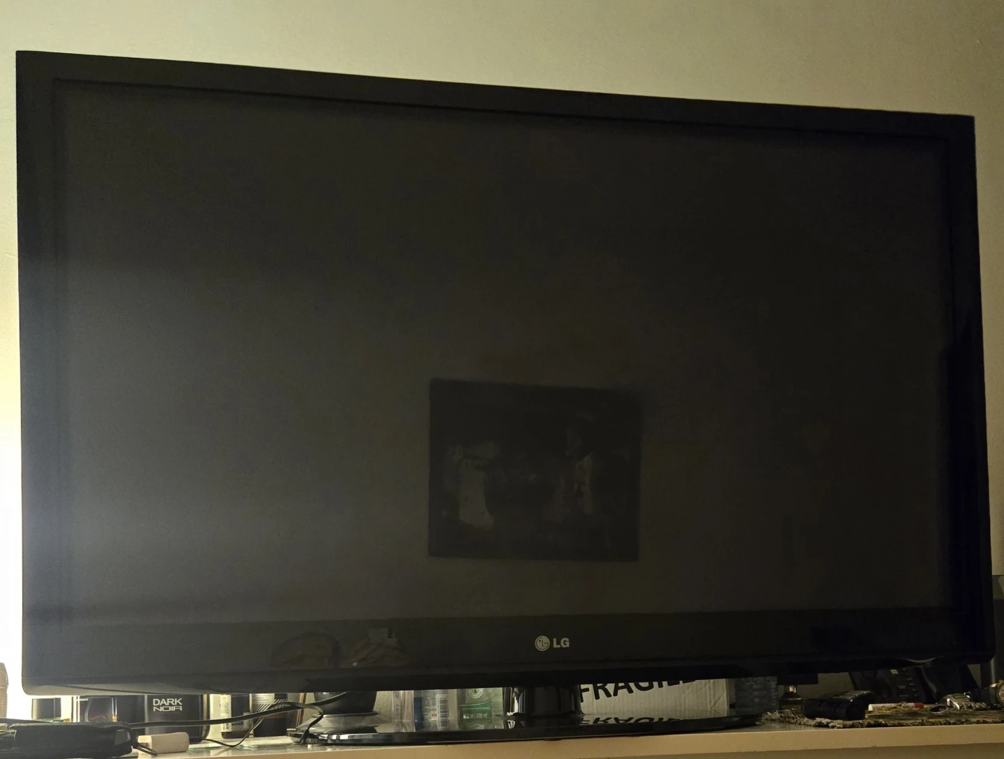 LG 50PQ30 Plasma TV - photo 2