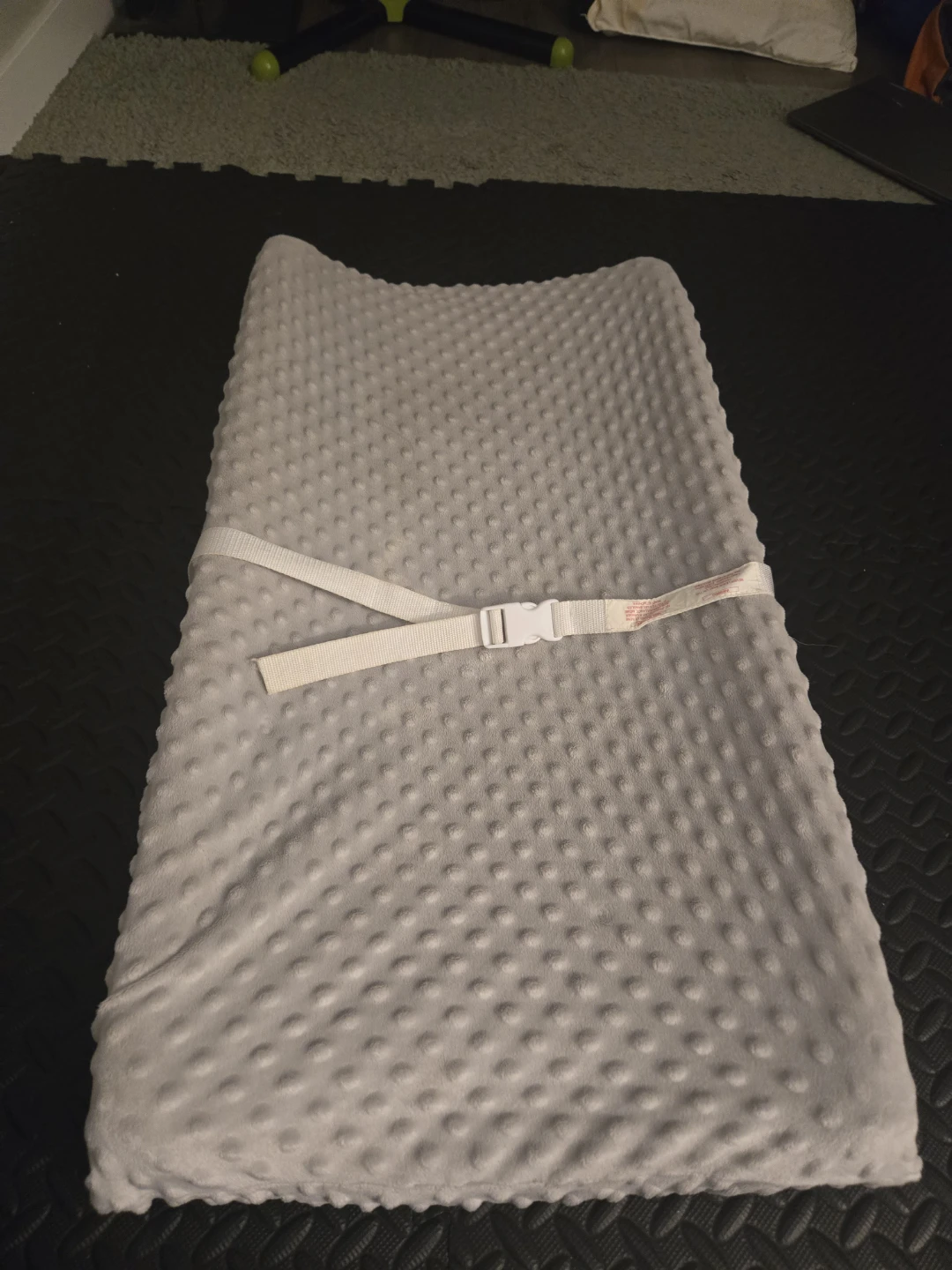 Contour Changing Pad with Cover