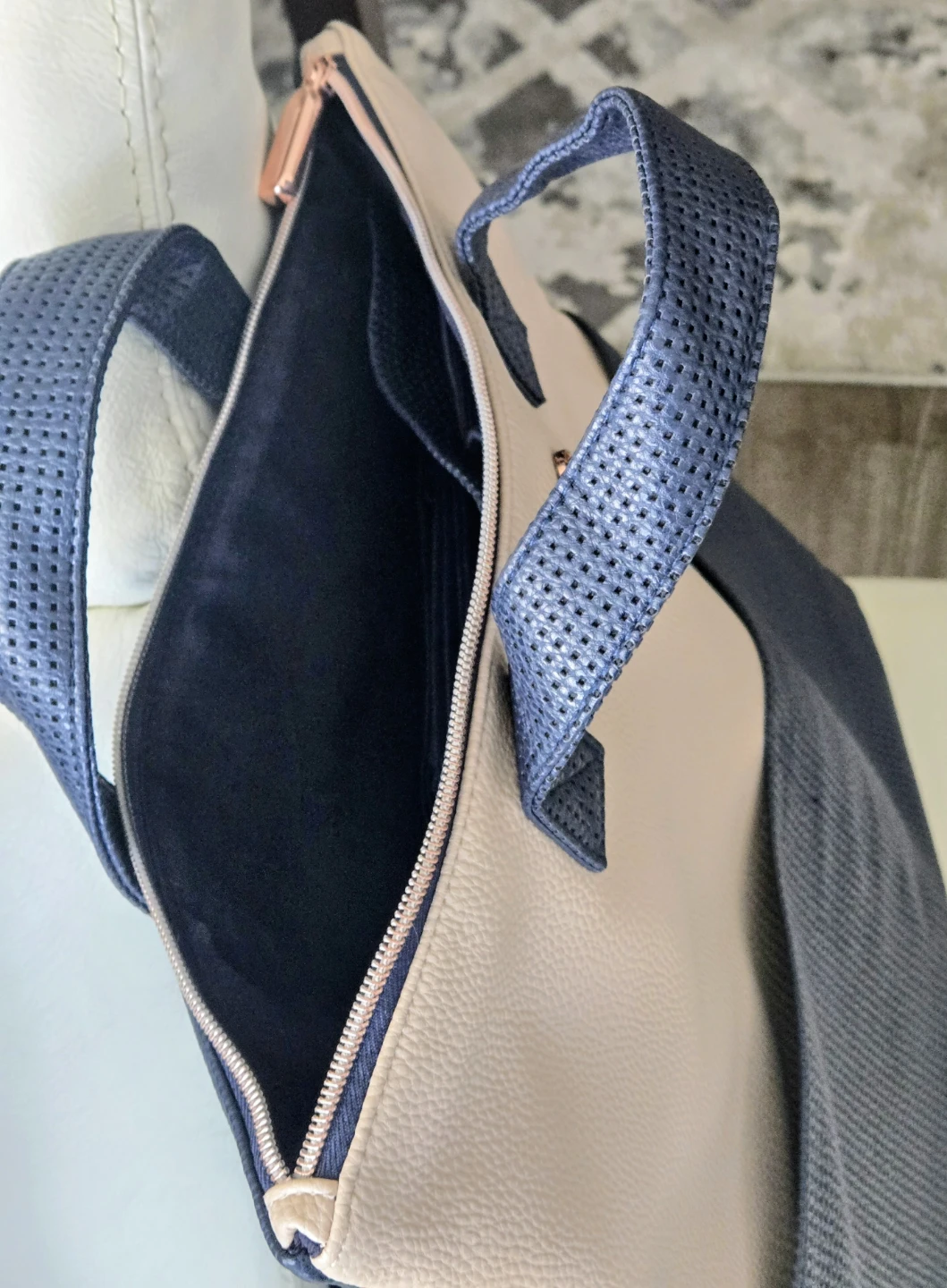 Brand New Caboodles 2 in 1 Laptop Backpack/Tote Bag - photo 5