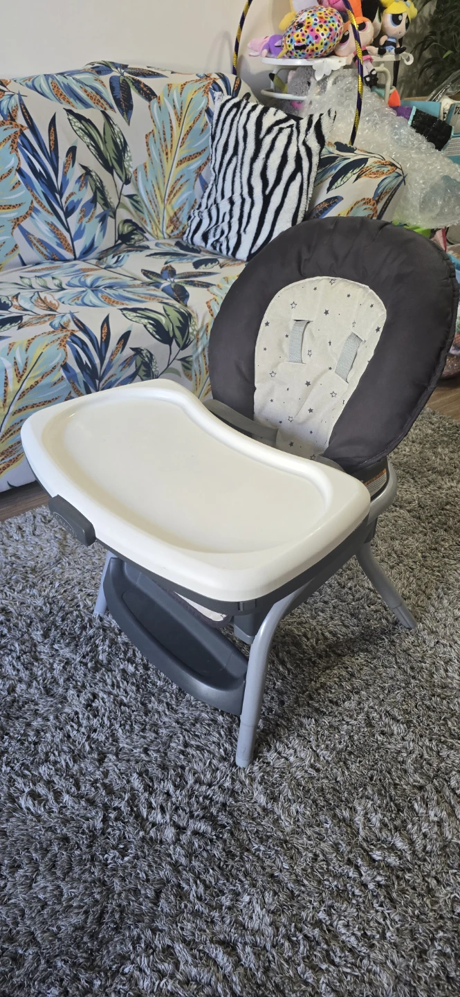Graco Booster Seat with Tray - photo 4
