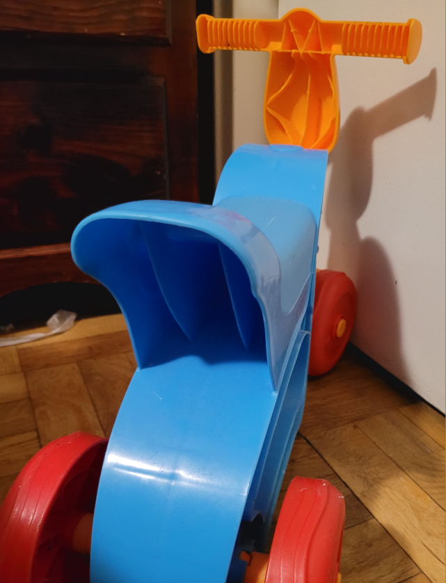 Grow 'n Up Ride-On Toy - photo 2