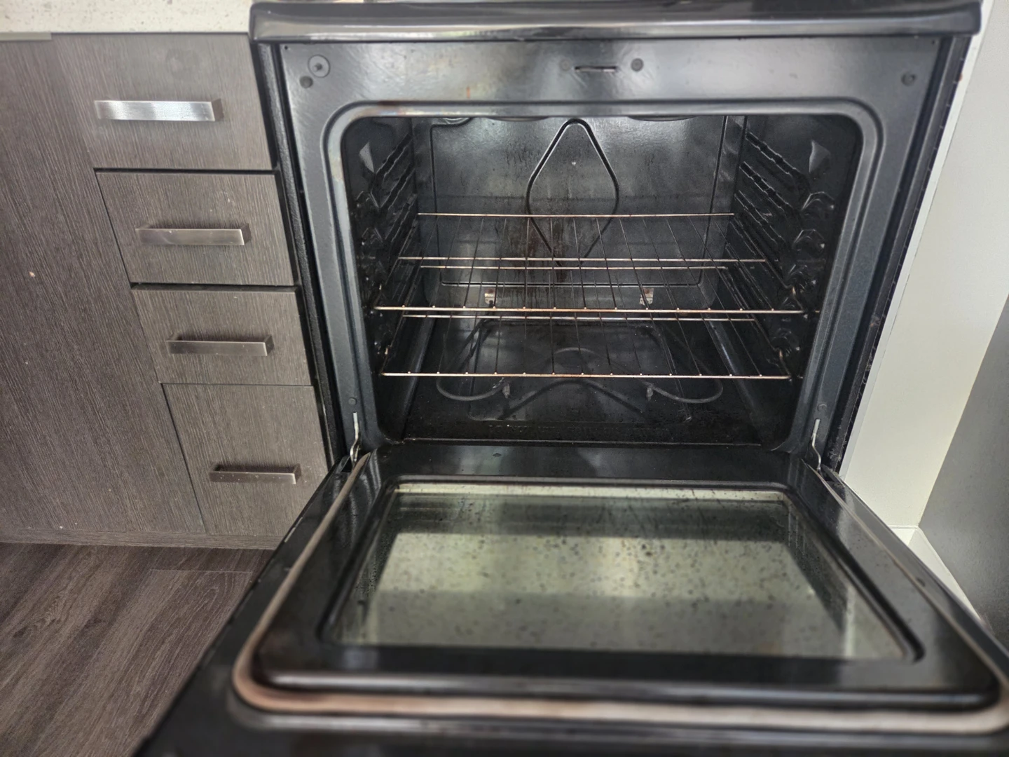Frigidaire Stainless Steel Electric Stove / Oven - photo 2
