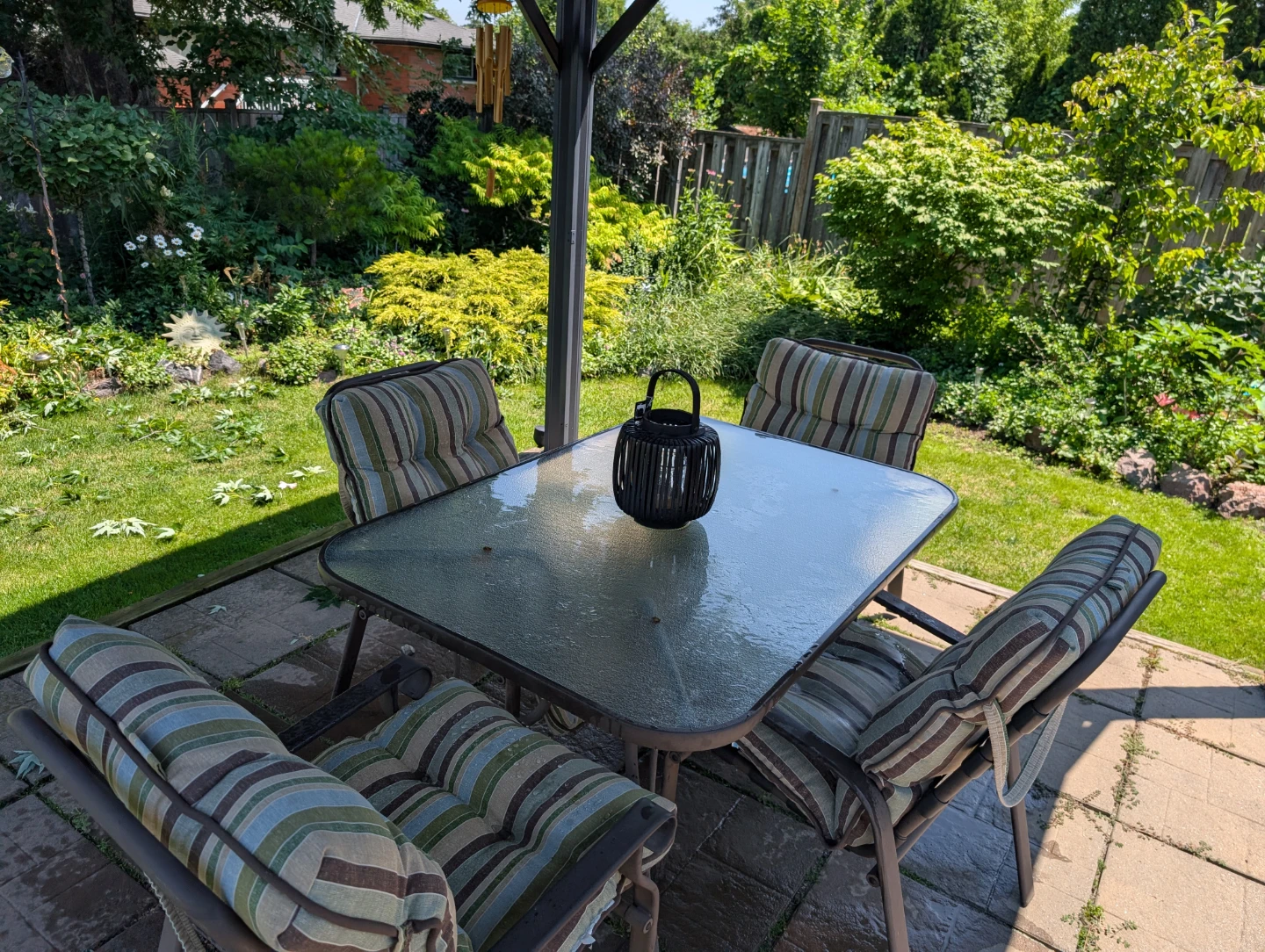 Free Patio Table and chairs with cushions