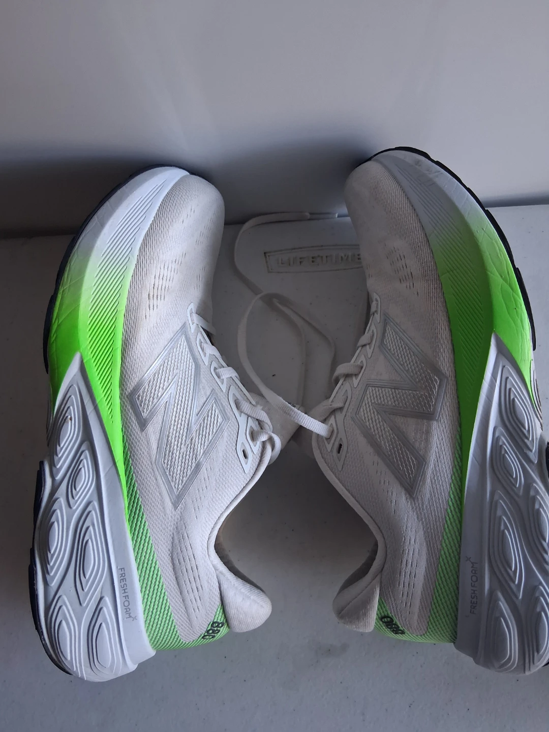 New Balance 880 Men's Running Shoes White/Green Size 8