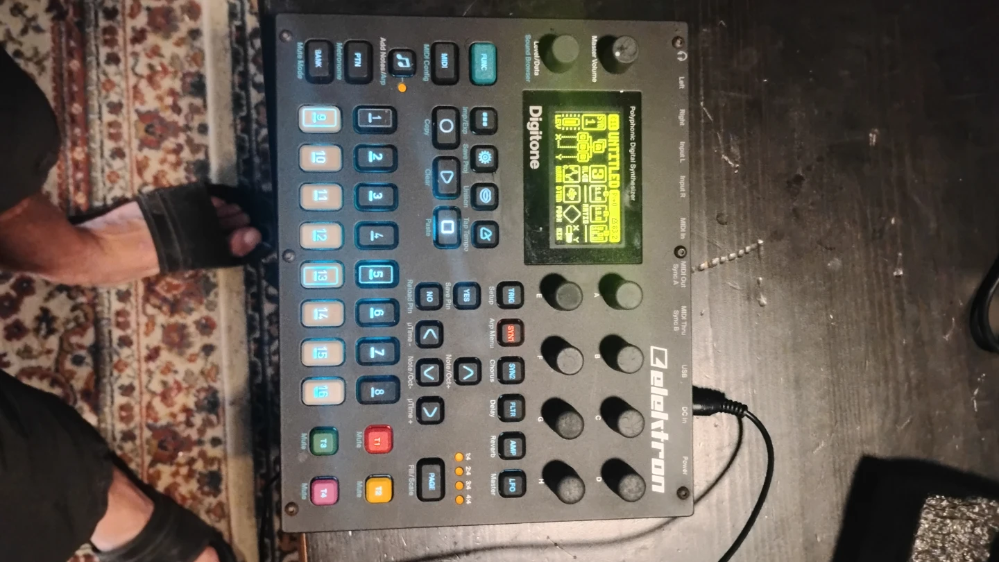 Elektron Digitone Polyphonic Digital Synthesizer - photo 2