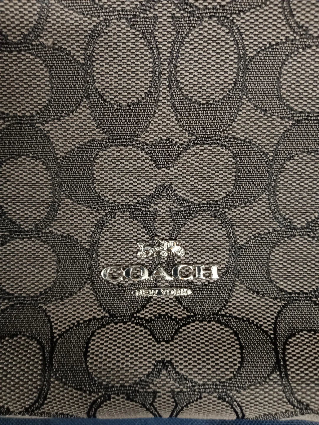Coach Signature Pattern Shoulder Bag - photo 2