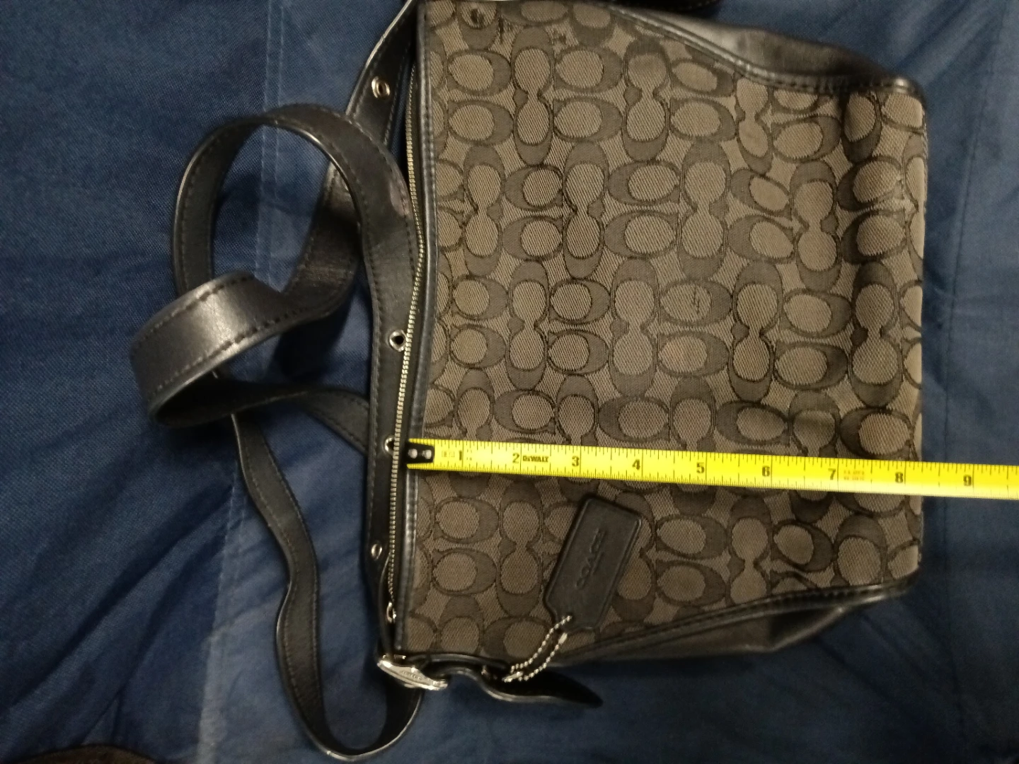 Coach Signature Pattern Shoulder Bag - photo 3