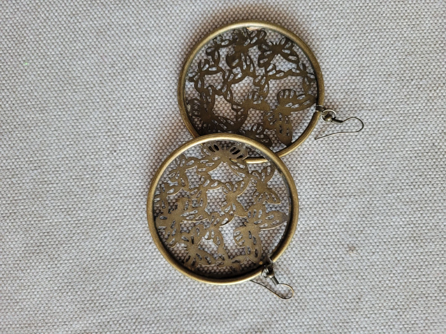 Round Butterfly Earrings