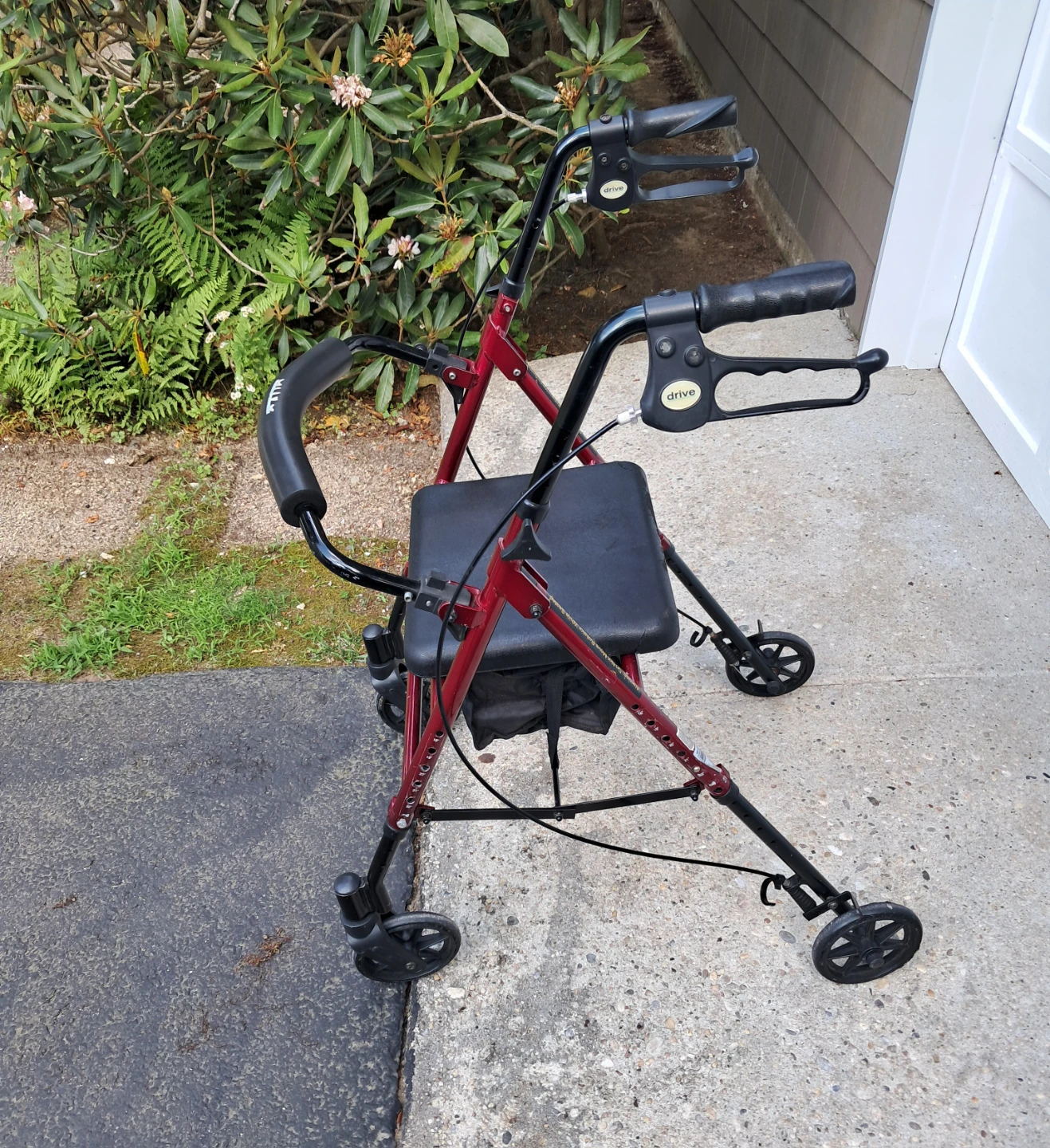 Drive Medical Folding Walker with Seat - photo 3