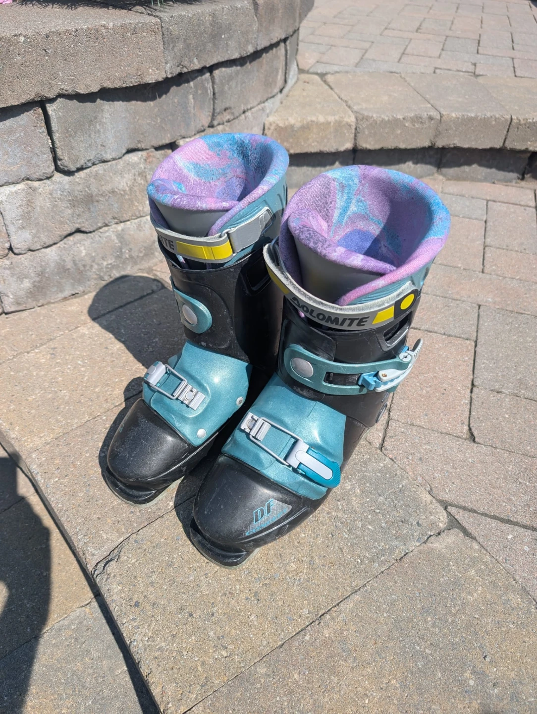 Dolomite 520 Downhill Ski Boots - size 26-26.5