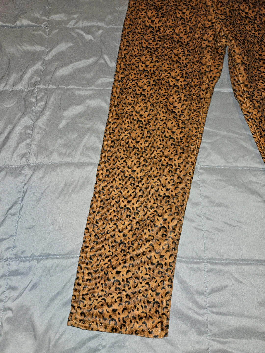 Levi's Wedgie Straight Corduroy Pants Leopard Print Size 29 - photo 3
