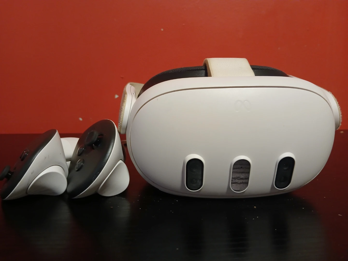 Meta Quest 3 VR Headset and Controllers
