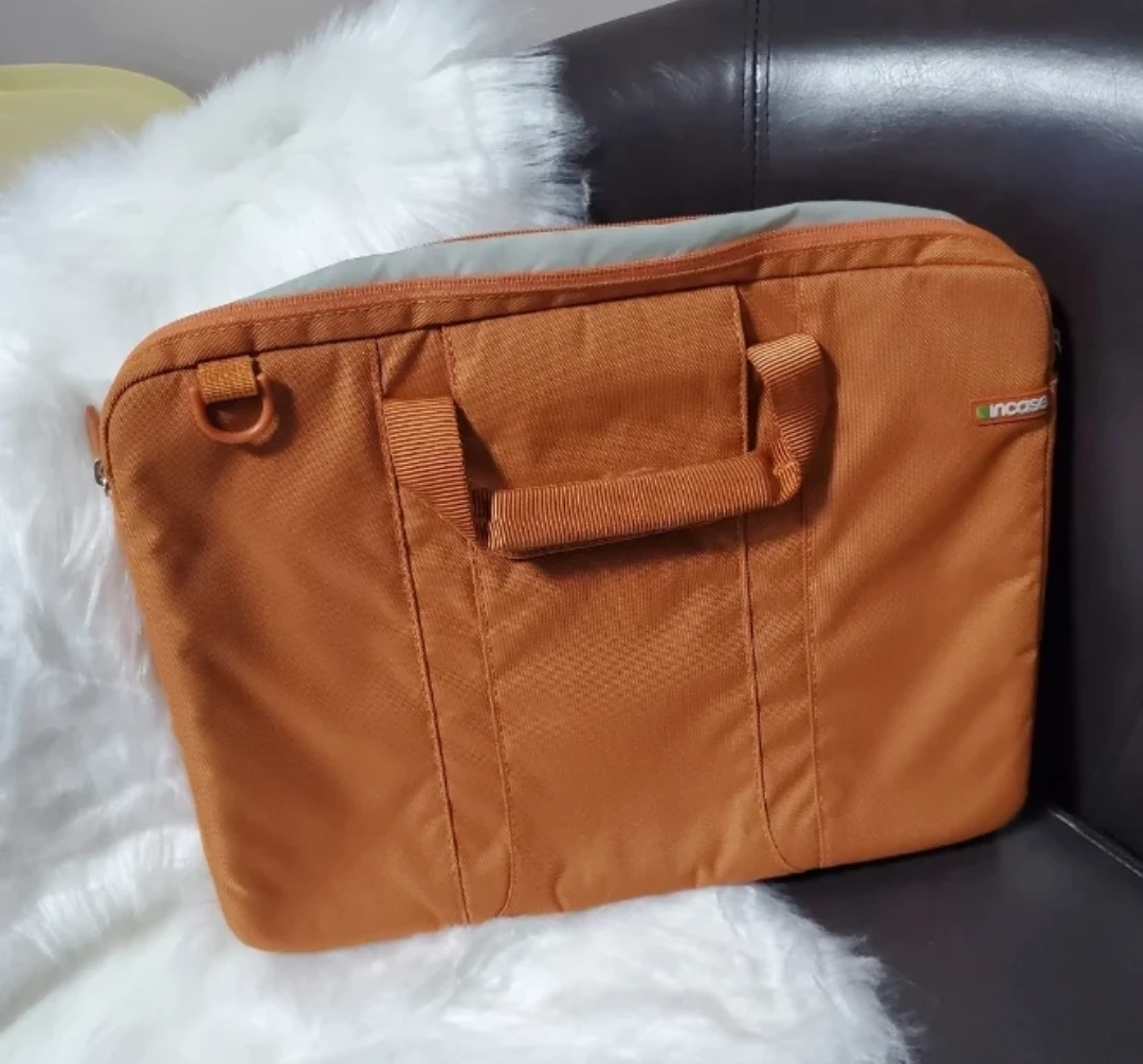 Incase Orange Laptop Bag - photo 2