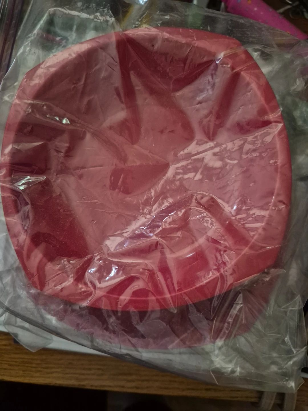 Red Plastic Cups and Plates Set - photo 2