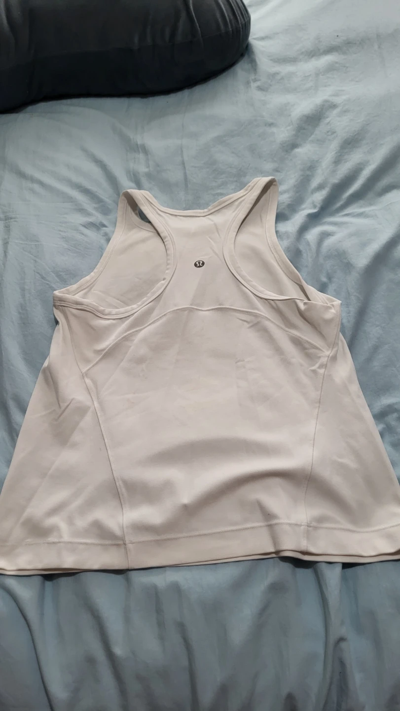 Lululemon Tank Top - photo 2