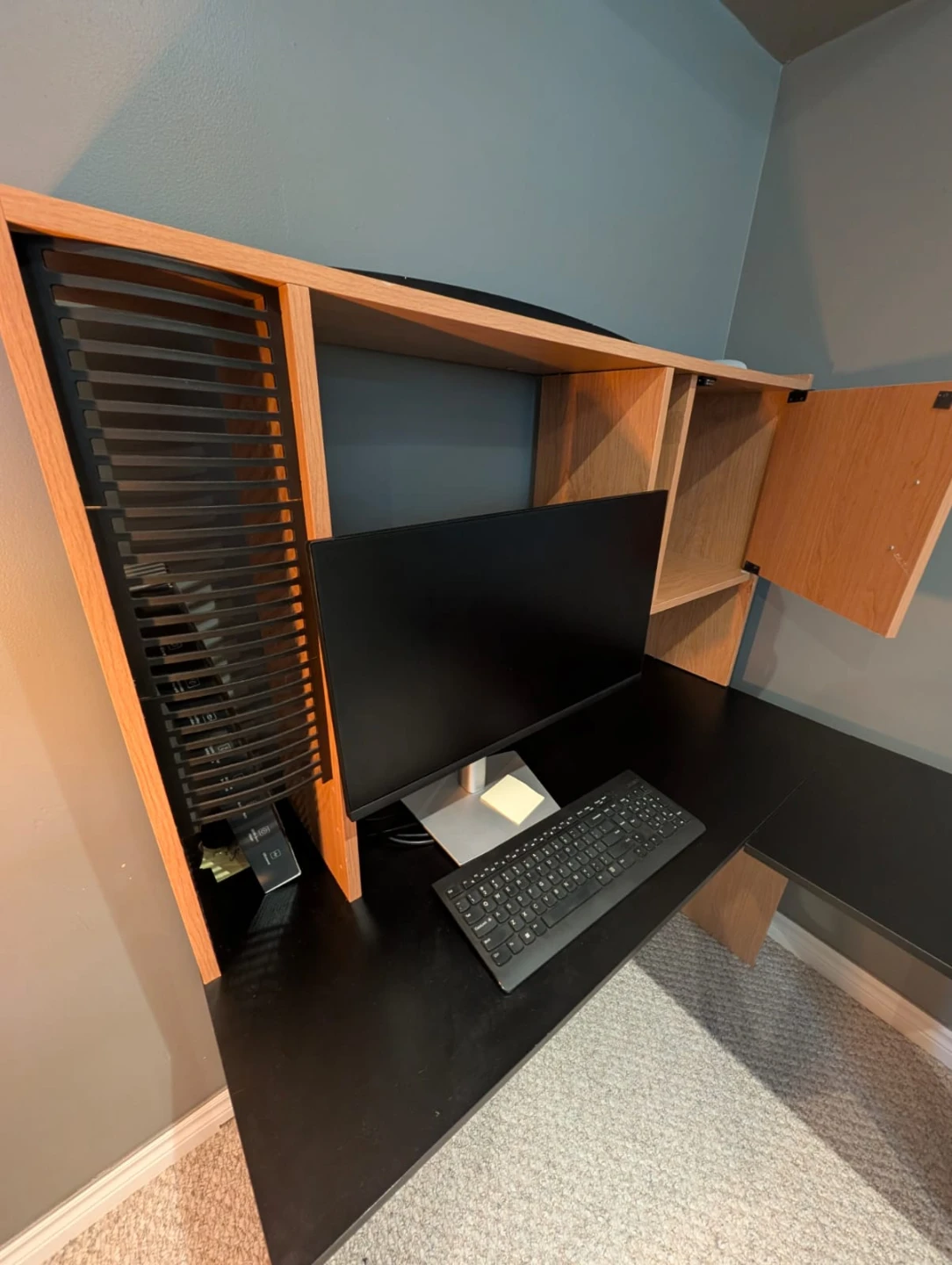 Computer desk with hutch - photo 5