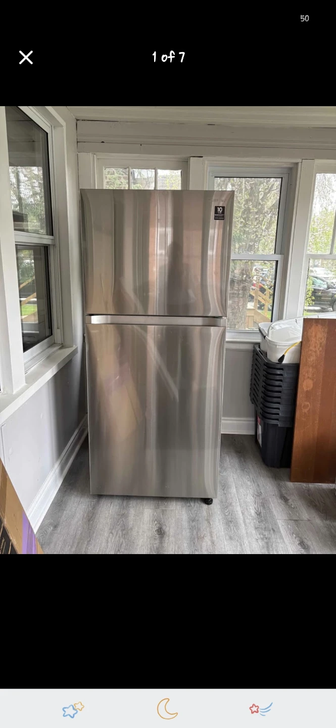 Samsung RT18MDBZSR Refrigerator