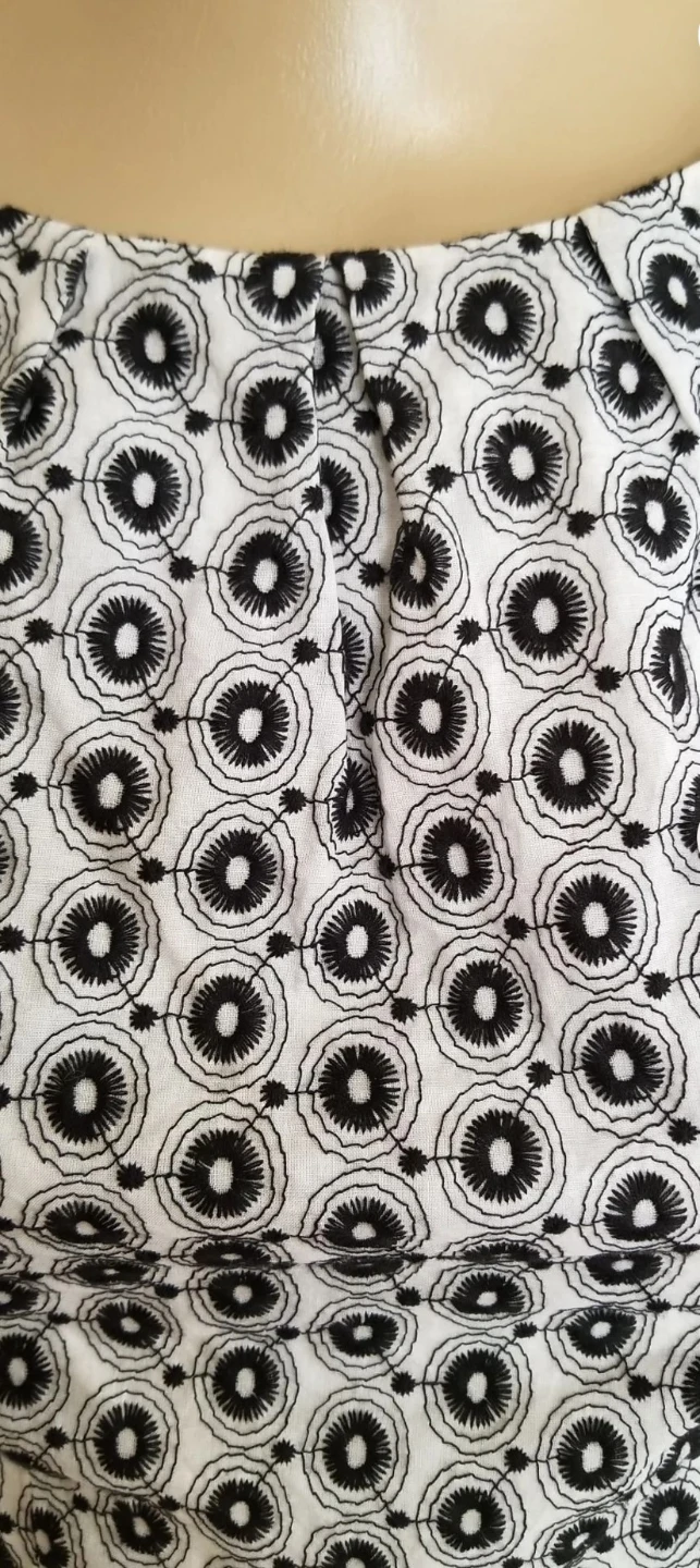 Size 14 Nine West Embroidered Dress - photo 2