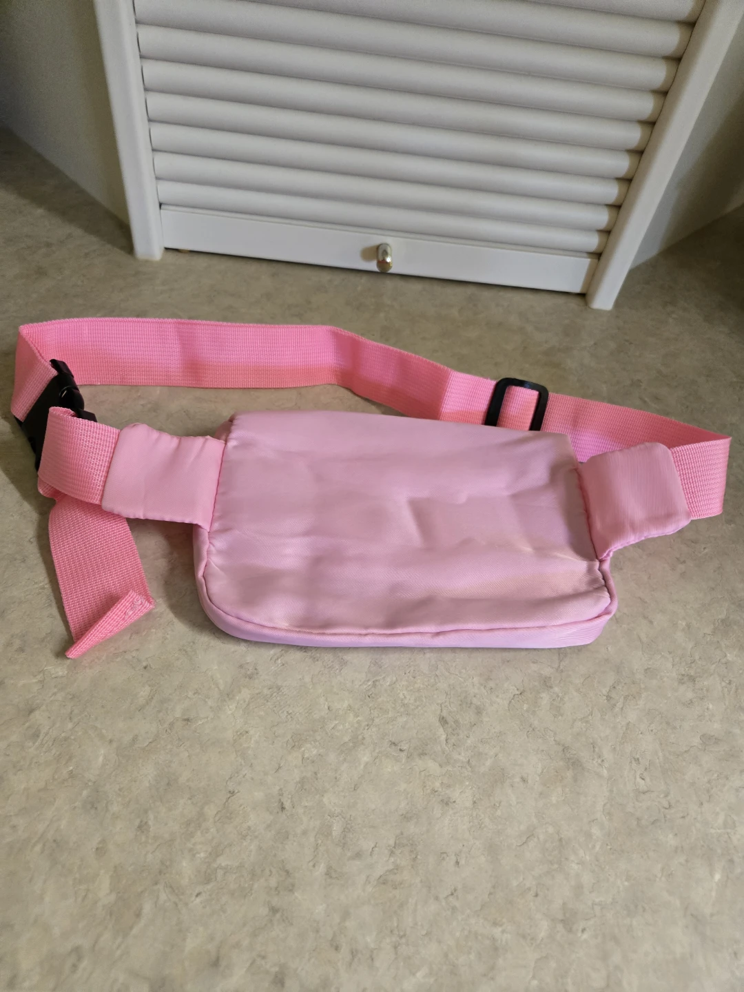 NEW. Pink Whispering Angel Fanny Pack / Crossbody Bag - photo 3
