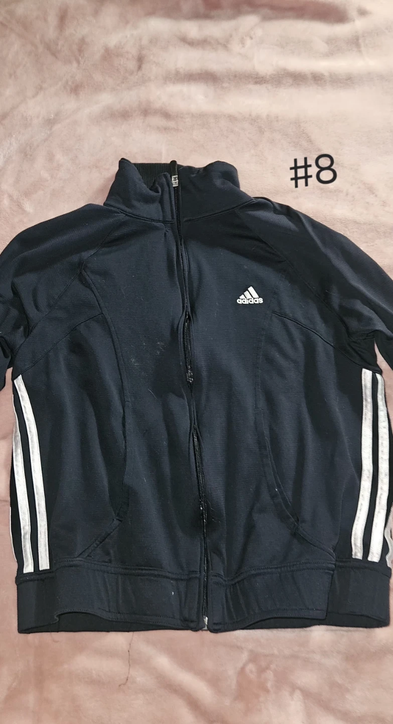 Womens Zip + Button Ups - 5-10$ - photo 5