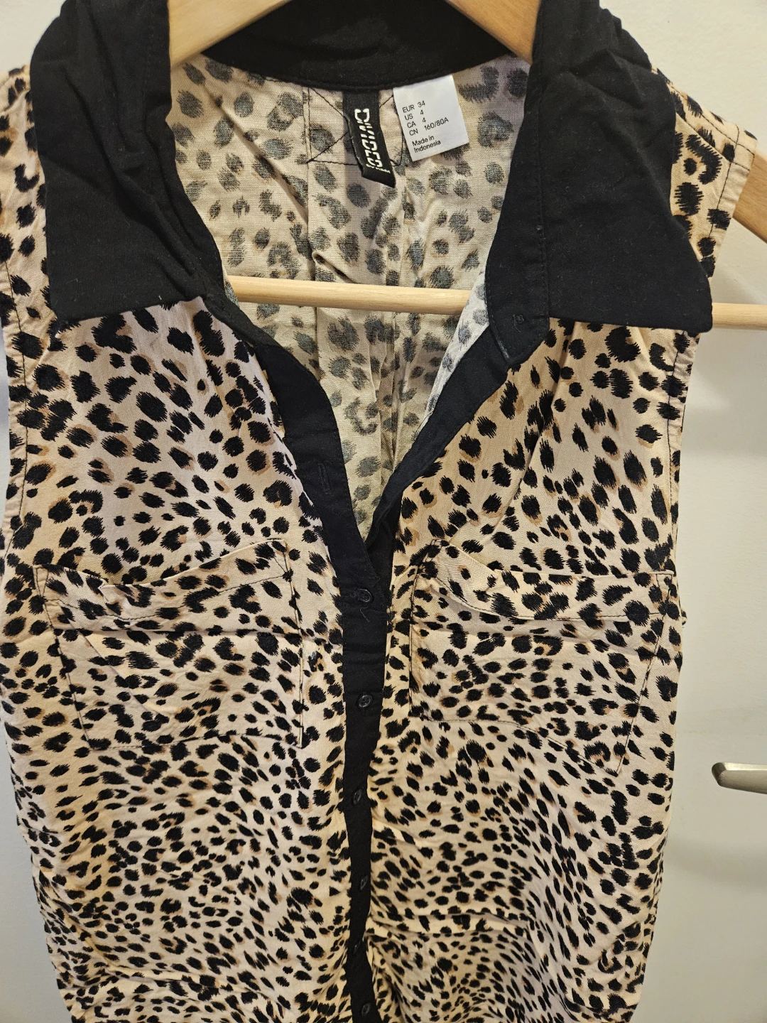 Divided H&M Sleeveless Leopard Print Blouse - photo 2