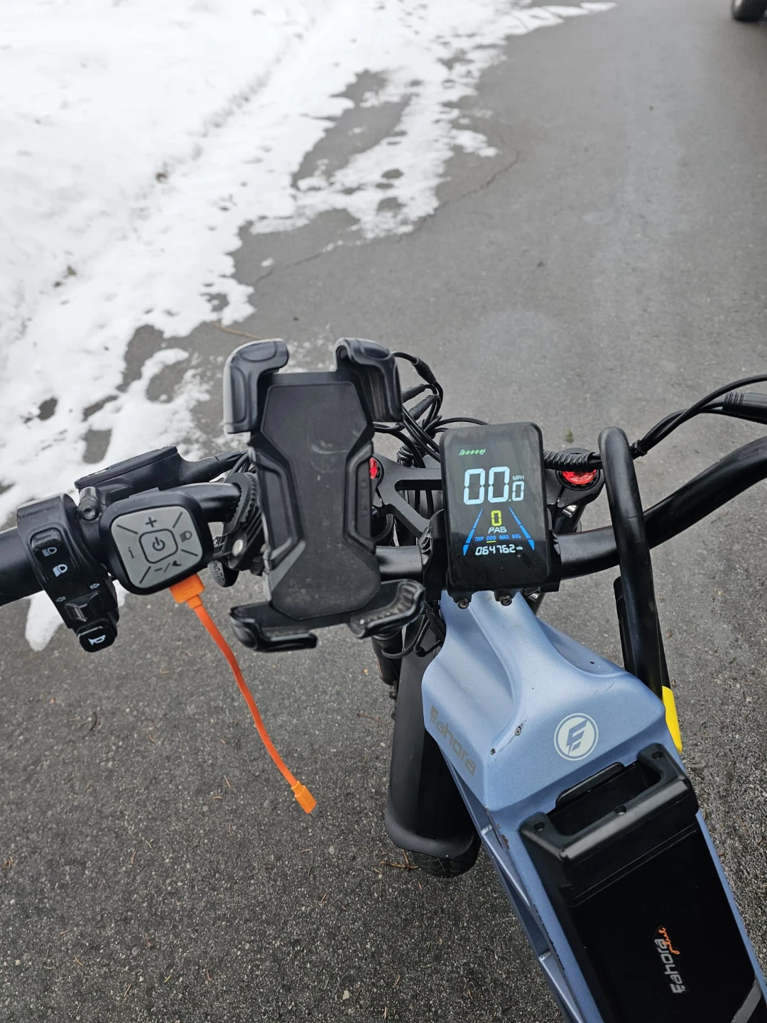 Eahora electric bike - photo 5