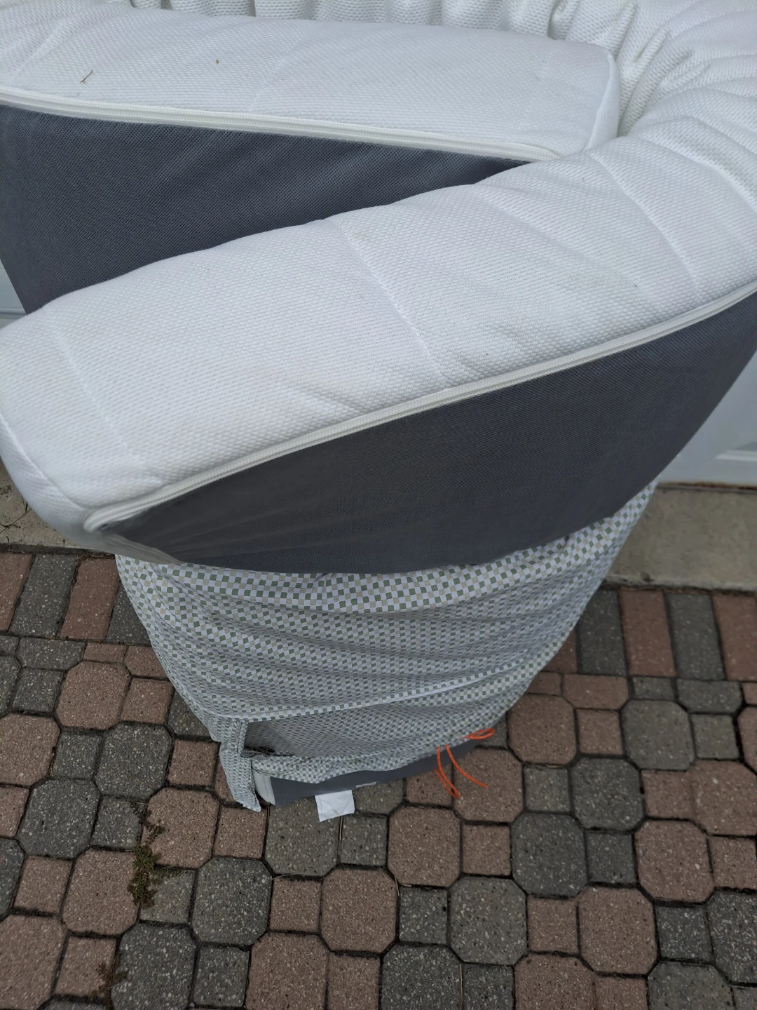 Ikea queen matress 5 inch thinkness