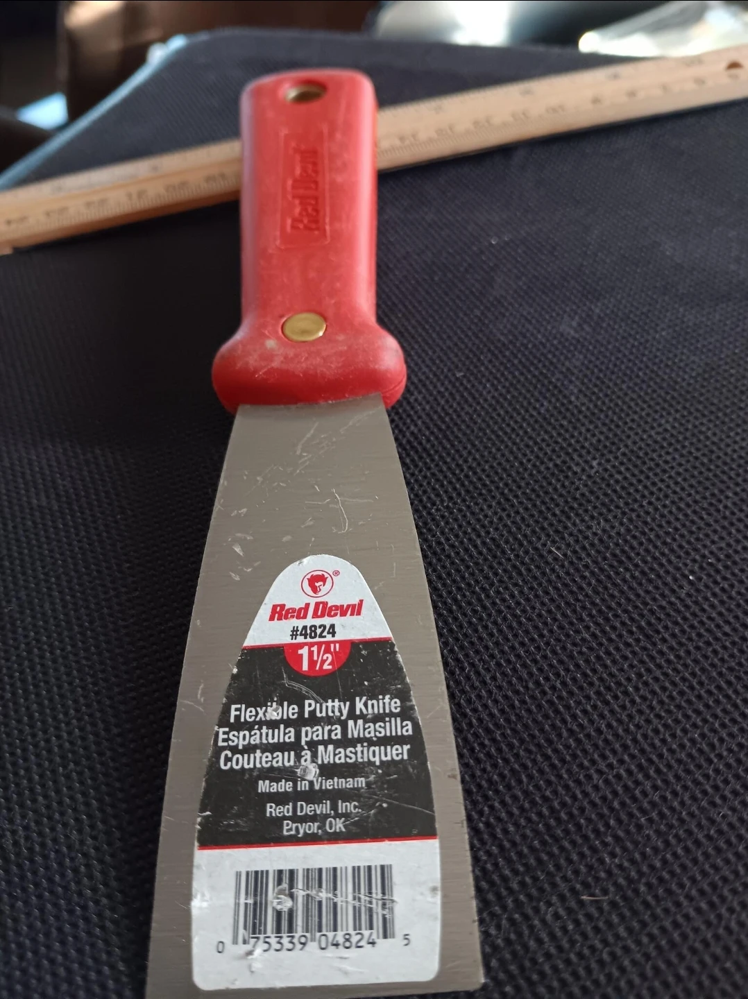 Red Devil Flexible Putty Knife #4824