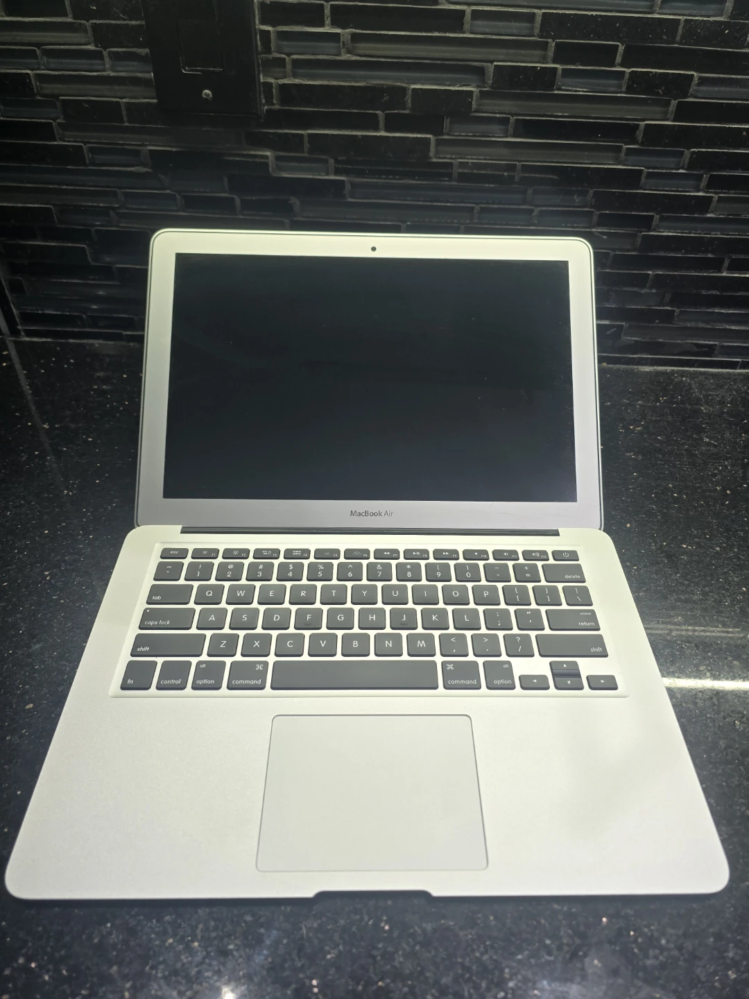 Apple MacBook Air 13-inch Laptop (2017)