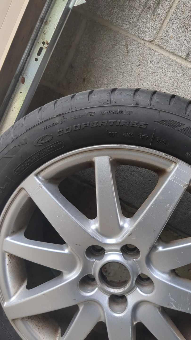 4 Cooper Zeon RS3-G1 Tire - 235/50R17 - photo 3
