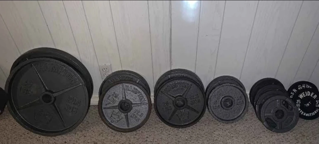 Weight Bench and Weight Plates Set - photo 5