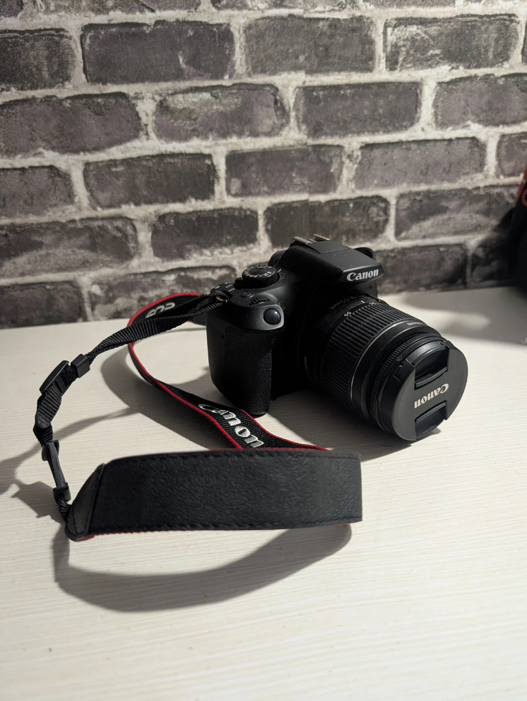 Canon EOS Rebel T5 DSLR Camera with 18-55mm Lens