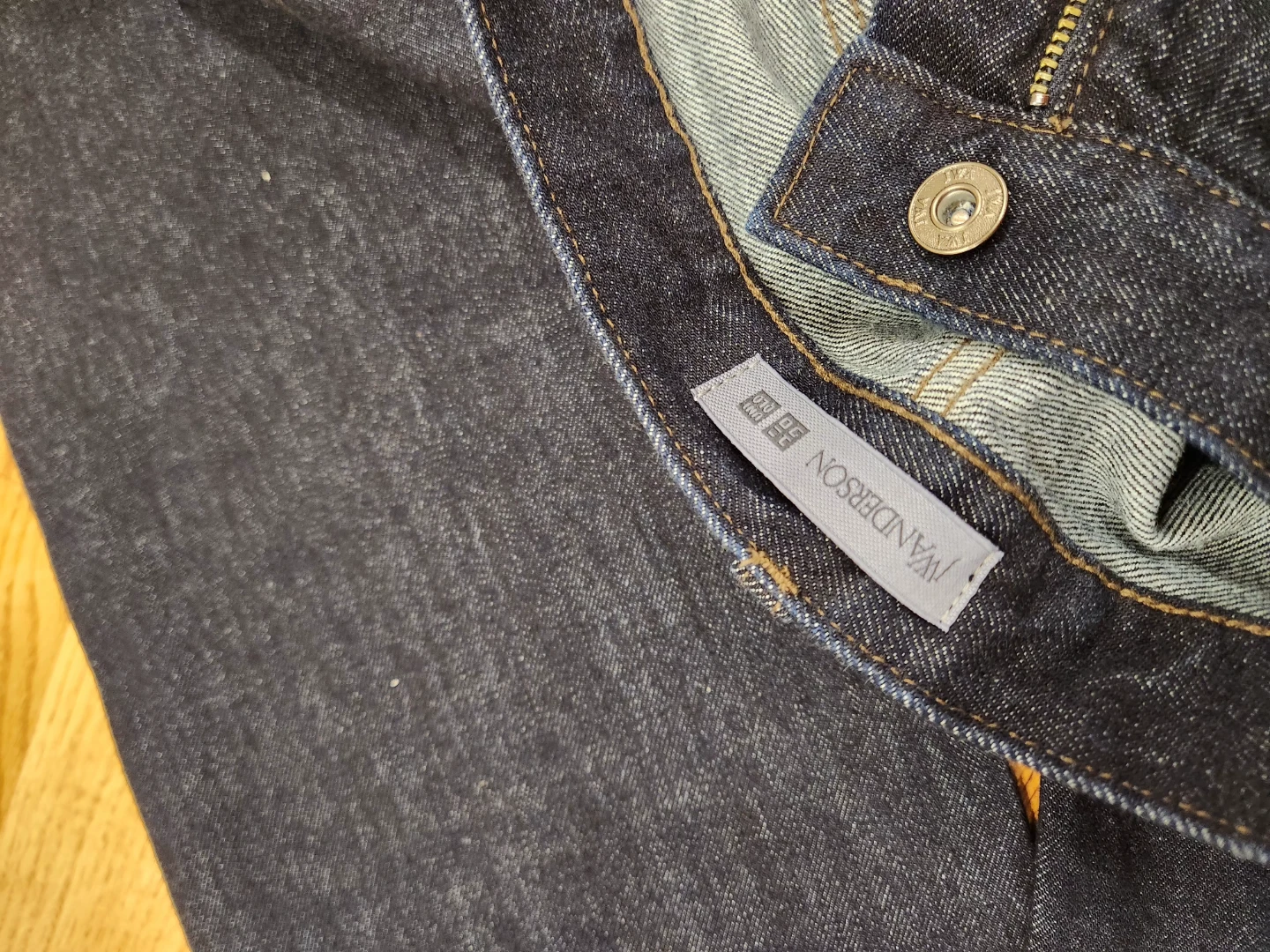 Uniqulo J.W. Anderson straight jeans for men - photo 5
