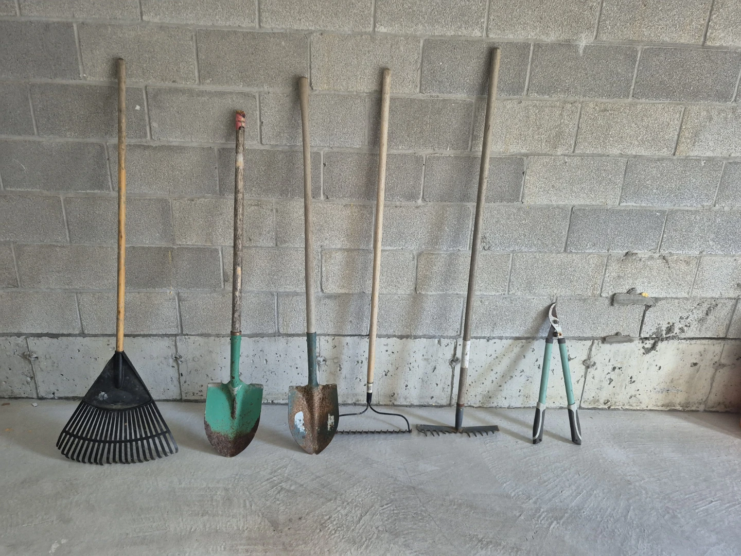 Garden Tools for Sale - Taunton Rd Pickering - photo 2