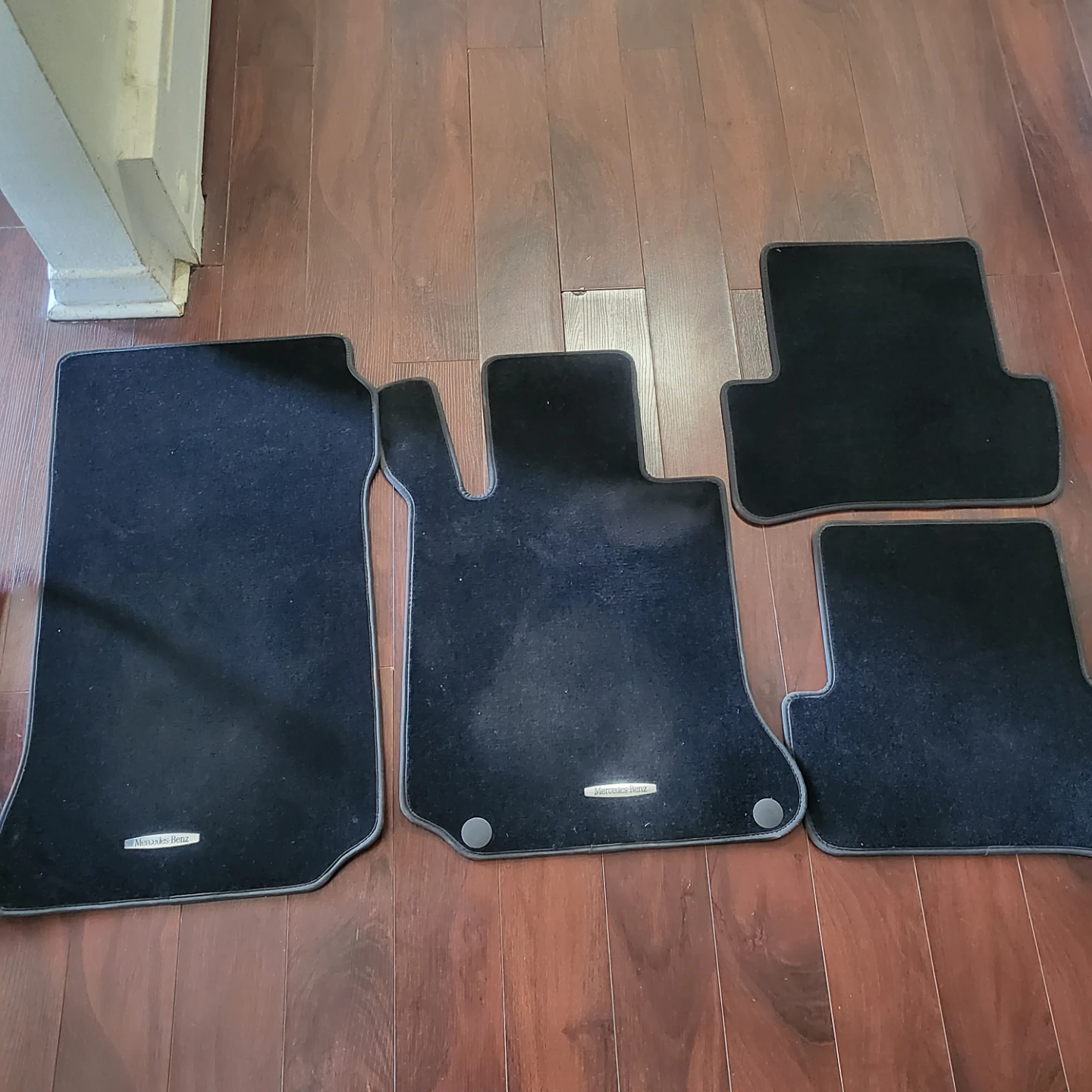 2012 Mercedes-Benz C300 OEM Carpet Floor Mats – Full Set (W204) - photo 5