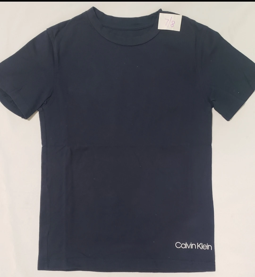 Brand new Boys Calvin Klein Navy T-Shirt Size M/M 7/8