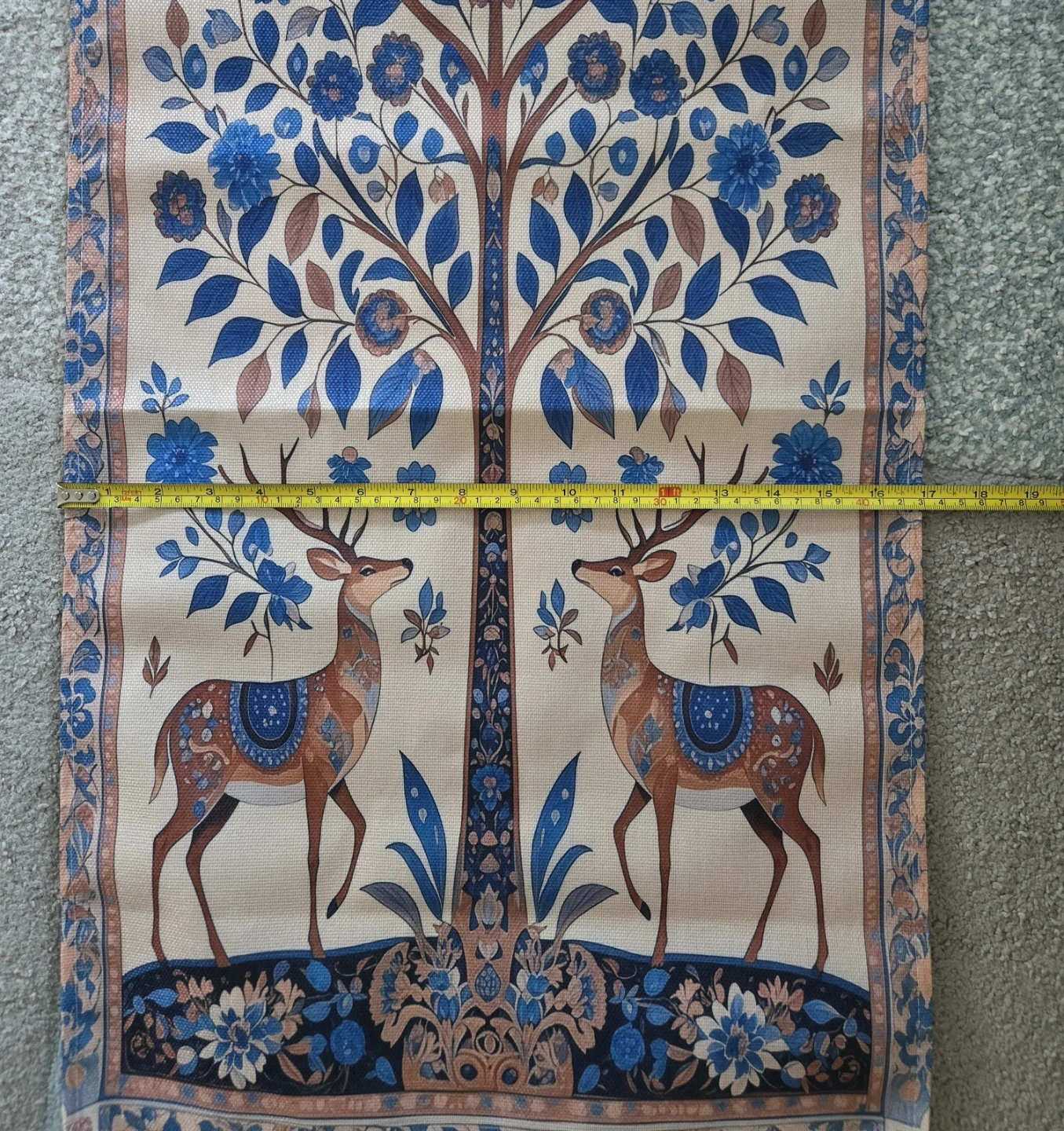 Hanging wall Tapestry - photo 3